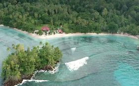 Nusa Nalan Beach Resort